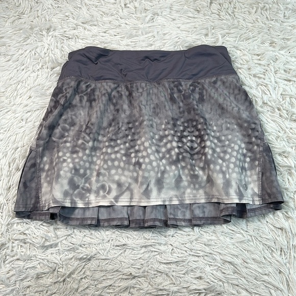 Lululemon Run: Speed Skirt - Picture 1 of 7